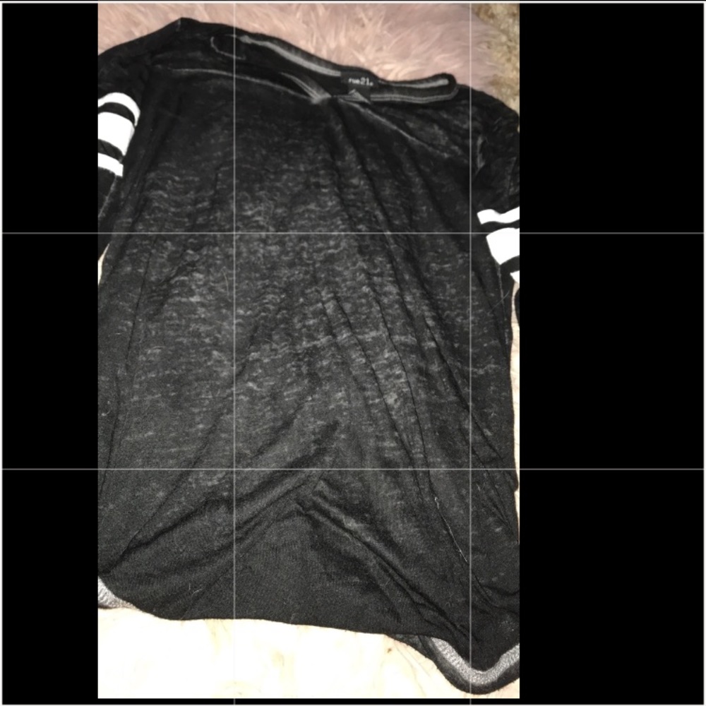 Clothes - Picture 6 of 8